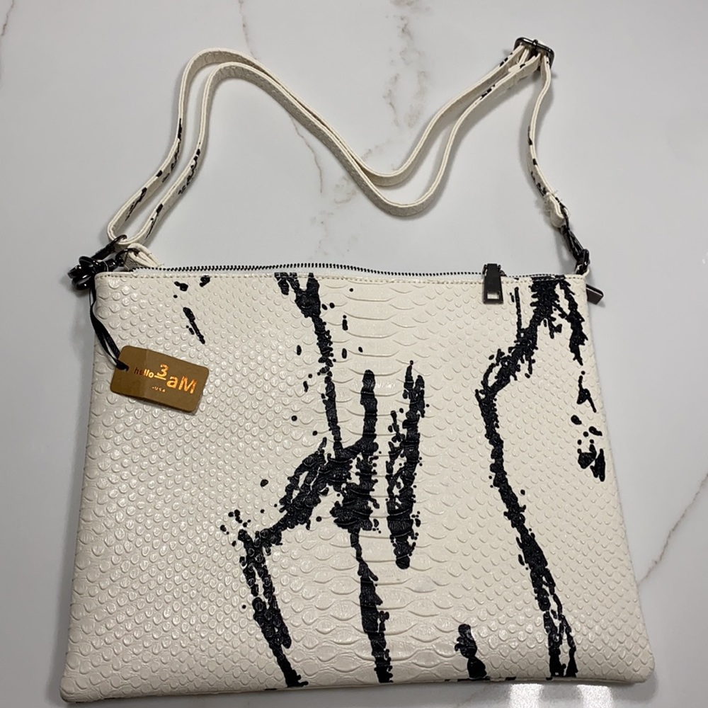 Clutch or Shoulder Purse - Picture 7 of 7